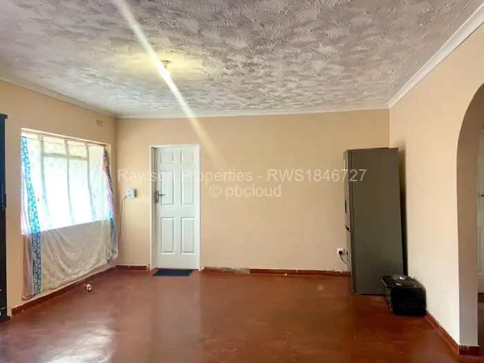 4 Bedroom House for Sale in Zimre Park, Harare
