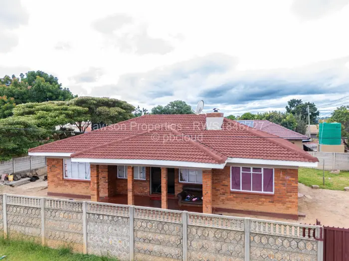 4 Bedroom House for Sale in Zimre Park, Harare