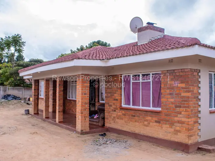 4 Bedroom House for Sale in Zimre Park, Harare