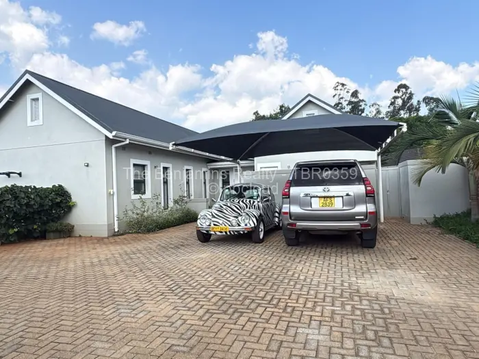 Townhouse/Cluster to Rent in Vainona, Harare