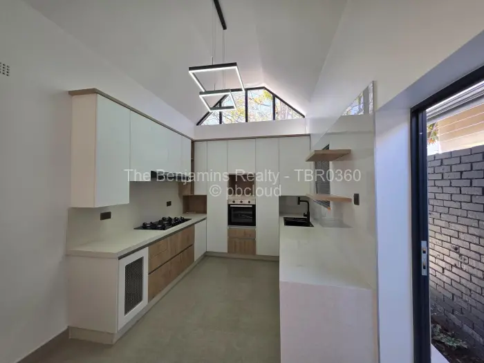 Townhouse/Cluster to Rent in Mount Pleasant, Harare