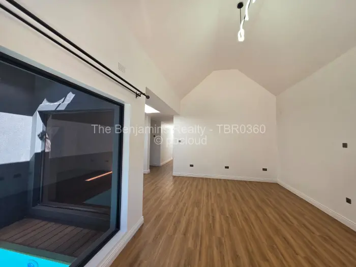 Townhouse/Cluster to Rent in Mount Pleasant, Harare