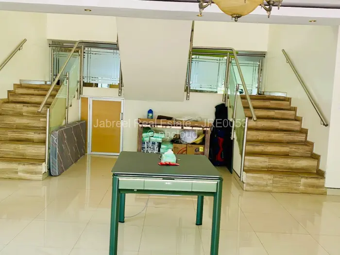 6 Bedroom House for Sale in Pomona, Harare