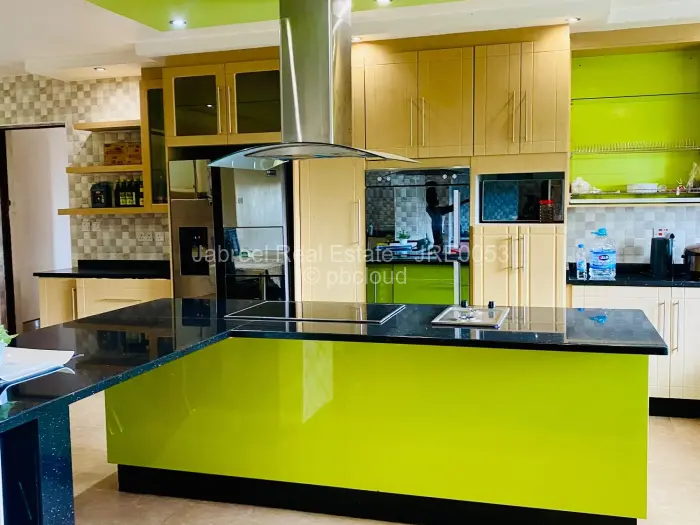 6 Bedroom House for Sale in Pomona, Harare