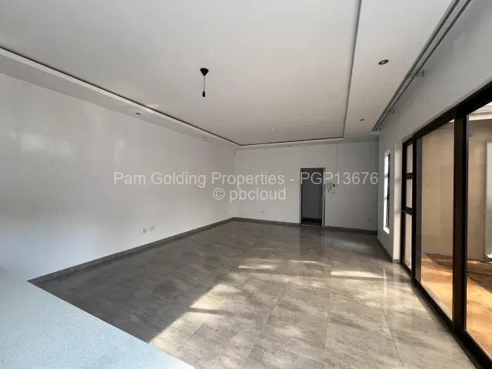 Townhouse/Cluster to Rent in Emerald Hill