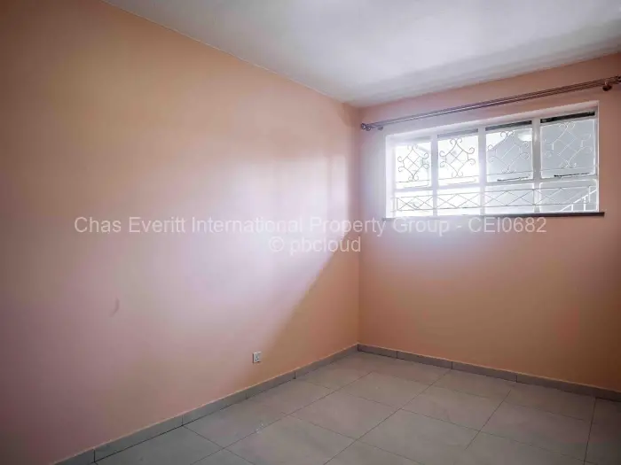 Flat/Apartment to Rent in Avenues, Harare