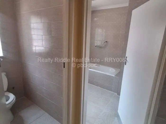 4 Bedroom House to Rent in Highlands, Harare