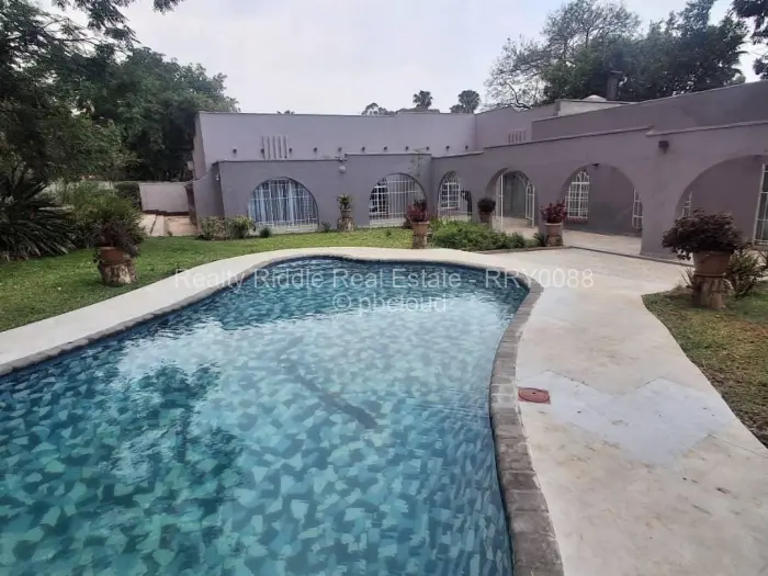 4 Bedroom House to Rent in Highlands, Harare