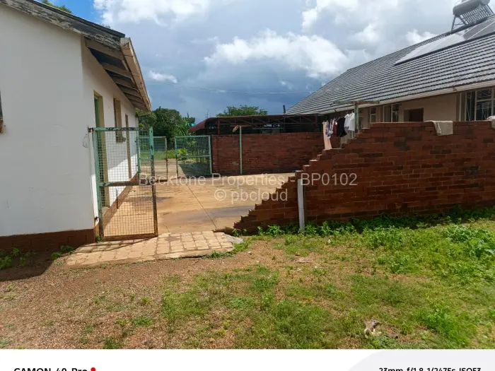3 Bedroom House for Sale in Riverside South, Bulawayo
