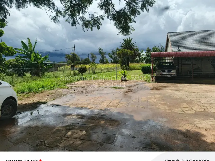 3 Bedroom House for Sale in Riverside South, Bulawayo