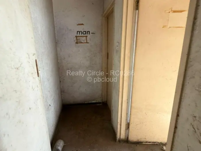 Warehouse/Industrial for Sale in Graniteside, Harare