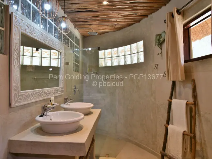 Hospitality/BnB for Sale in Kariba, Kariba