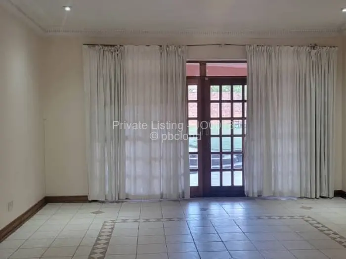 5 Bedroom House to Rent in Glen Lorne, Harare