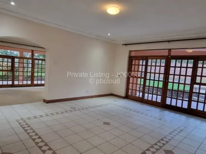 5 Bedroom House to Rent in Glen Lorne, Harare