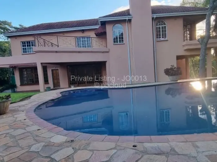 5 Bedroom House to Rent in Glen Lorne, Harare