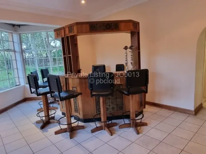 5 Bedroom House to Rent in Glen Lorne, Harare