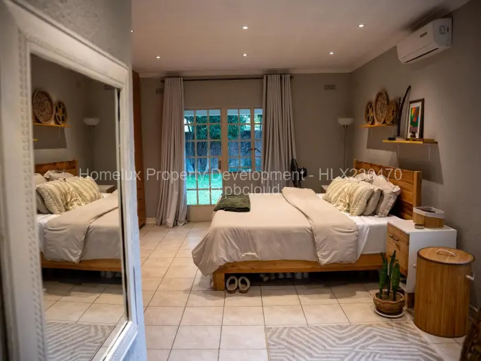 Townhouse/Cluster for Sale in Newlands, Harare