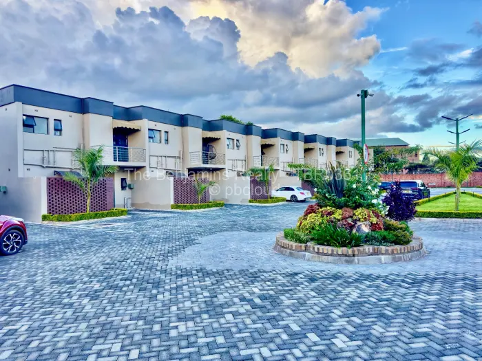 Townhouse/Cluster to Rent in Sentosa