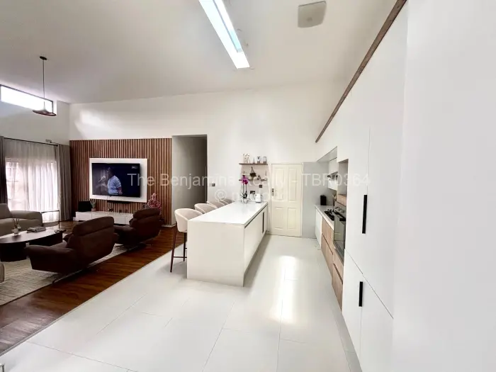 Townhouse/Cluster to Rent in Mount Pleasant