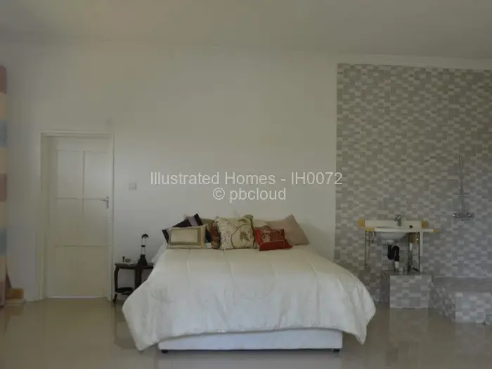 6 Bedroom House for Sale in Borrowdale Brooke, Harare