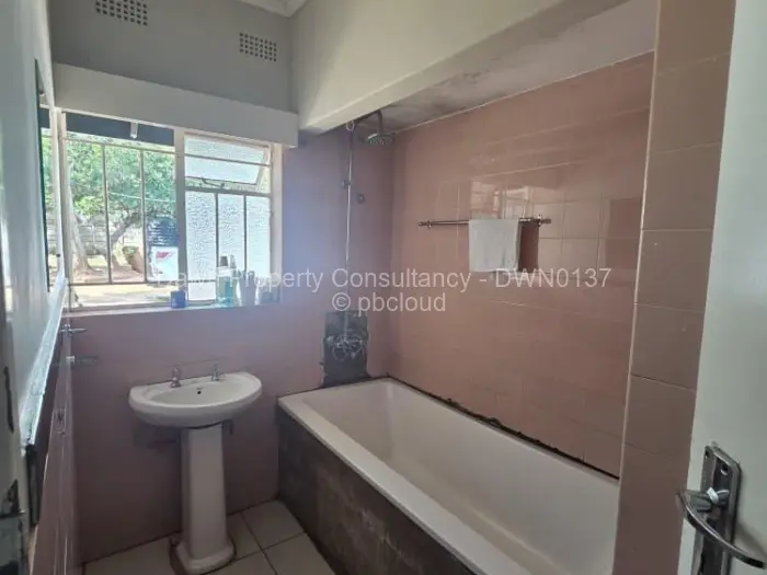 3 Bedroom House for Sale in Greendale, Harare