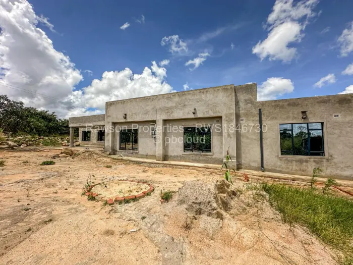 4 Bedroom House for Sale in Crowhill Views, Harare