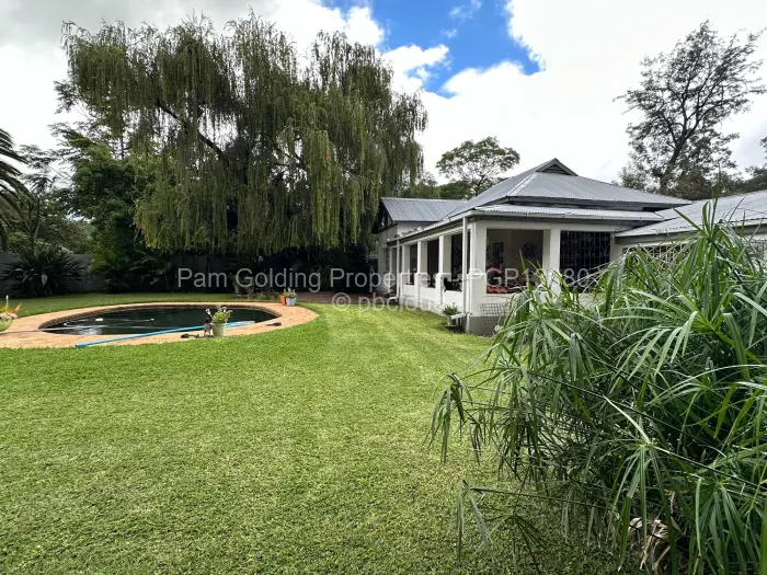 3 Bedroom House for Sale in Hillside Byo, Bulawayo