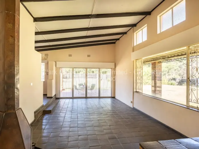 6 Bedroom House for Sale in Greystone Park, Harare
