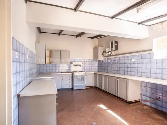 6 Bedroom House for Sale in Greystone Park, Harare