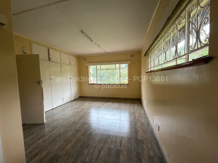 3 Bedroom House for Sale in Burnside, Bulawayo