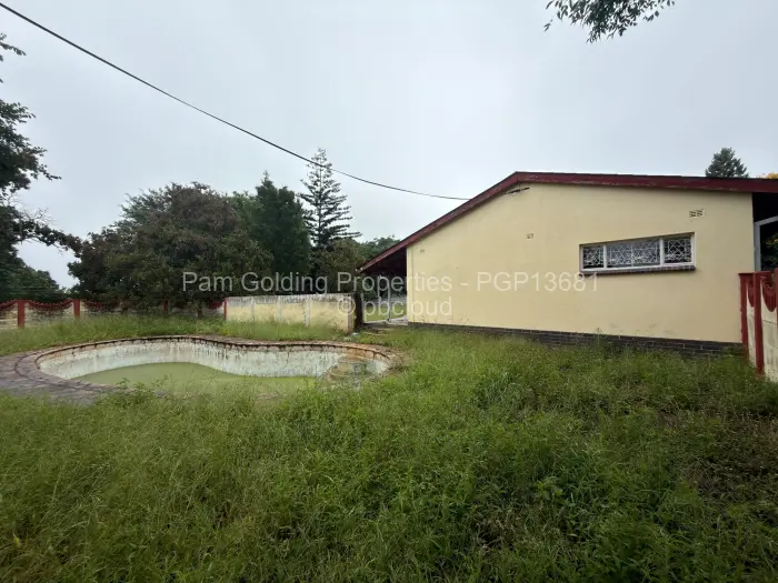 3 Bedroom House for Sale in Burnside, Bulawayo