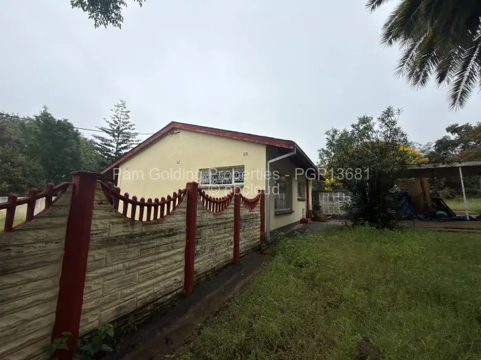 3 Bedroom House for Sale in Burnside, Bulawayo