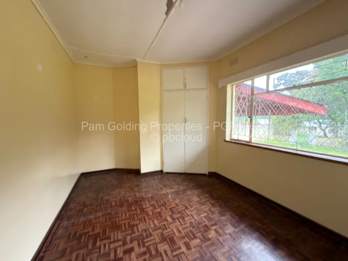 3 Bedroom House for Sale in Burnside, Bulawayo