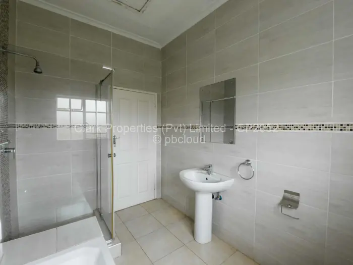 Townhouse/Cluster for Sale in Monavale, Harare