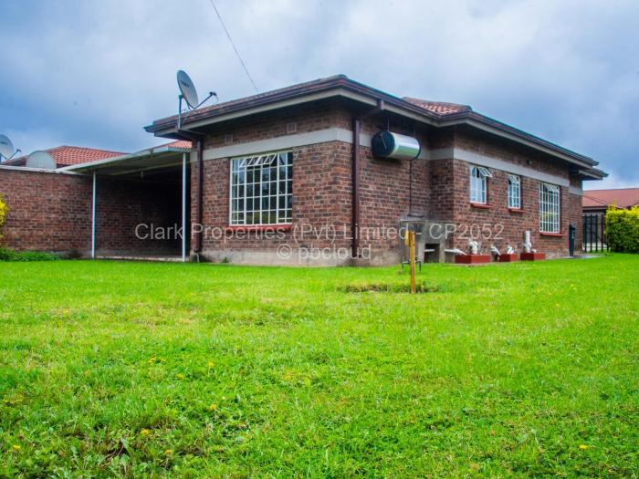 Townhouse/Cluster for Sale in Monavale, Harare