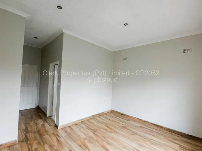 Townhouse/Cluster for Sale in Monavale, Harare