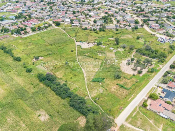 Commercial Stand for Sale in Ruwa, Ruwa