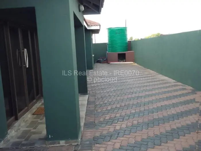 4 Bedroom House to Rent in Mabvazuva Estates, Ruwa
