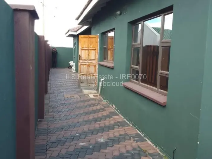 4 Bedroom House to Rent in Mabvazuva Estates, Ruwa