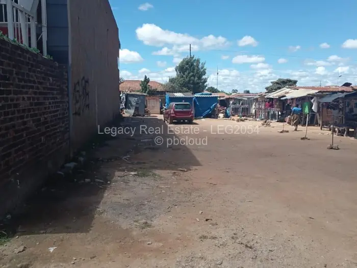 Industrial Stand for Sale in Ruwa, Ruwa