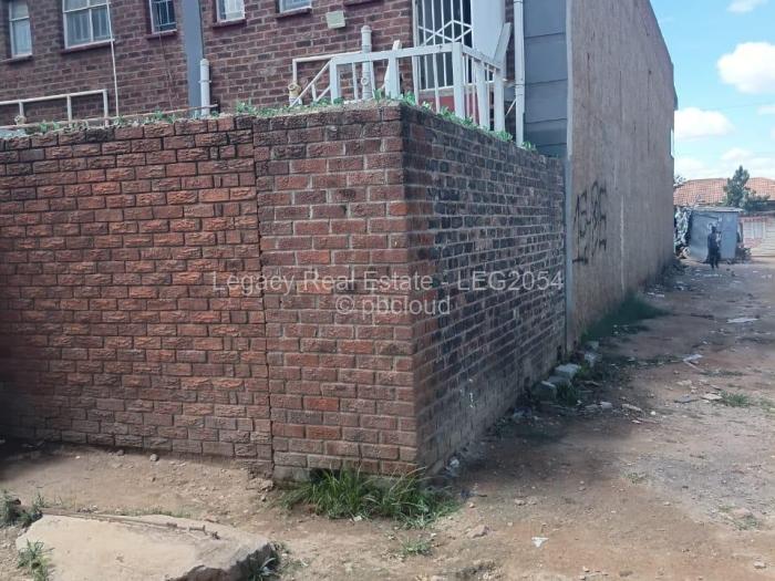 Industrial Stand for Sale in Ruwa, Ruwa