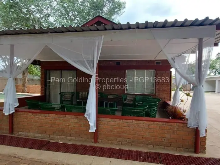 Townhouse/Cluster for Sale in Victoria Falls, Victoria Falls