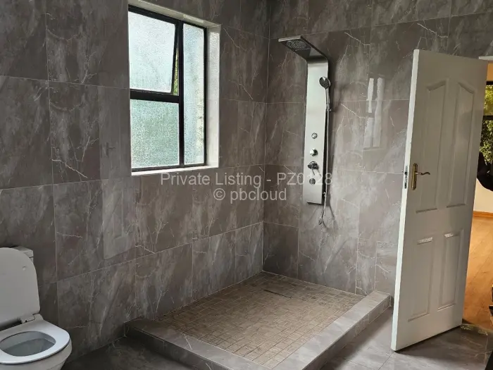 7 Bedroom House for Sale in Quinnington, Harare