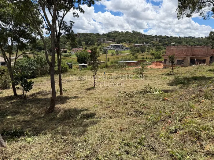 Residential Stand for Sale in Carrick Creagh Estate, Harare