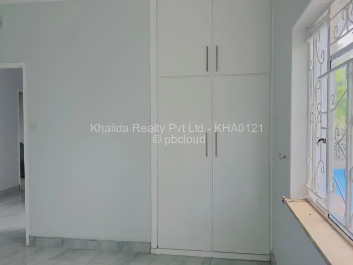 4 Bedroom House to Rent in Mabelreign, Harare