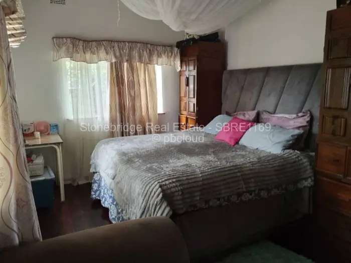 4 Bedroom House for Sale in Riverside North, Bulawayo