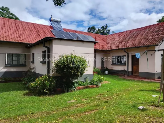 4 Bedroom House for Sale in Riverside North, Bulawayo