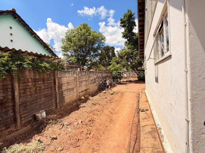 3 Bedroom House for Sale in Cranborne, Harare