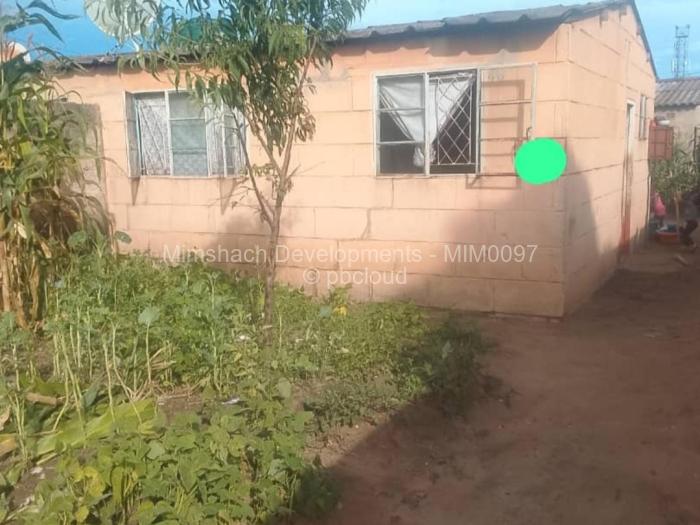 2 Bedroom House for Sale in Mabvuku, Harare