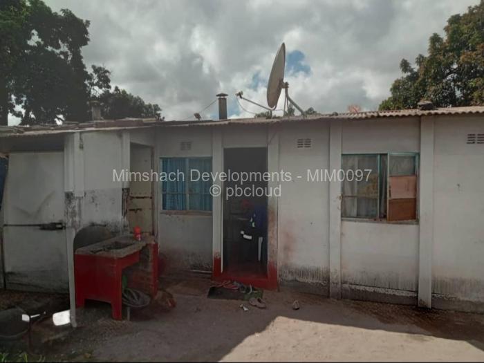 2 Bedroom House for Sale in Tafara, Harare